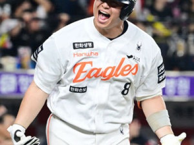 노시환 홈런으로 한화 2연승 달성 SSG 꺾음