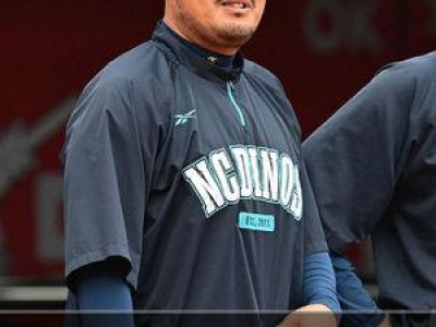 이호준 감독 16년 만에 프로야구 첫 승리 기록