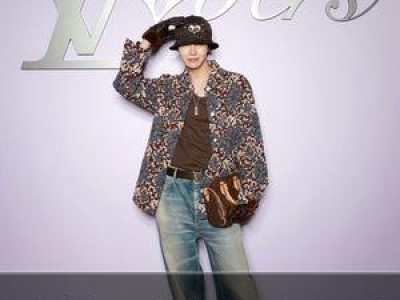 제이홉 파리 패션쇼서 글로벌 아이콘으로 떠올라